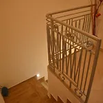 Sikelia House