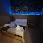 Apartment Sikelia House