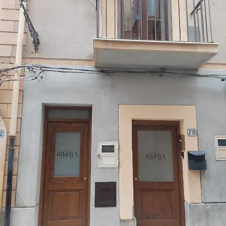 Sikelia House * 체팔루
