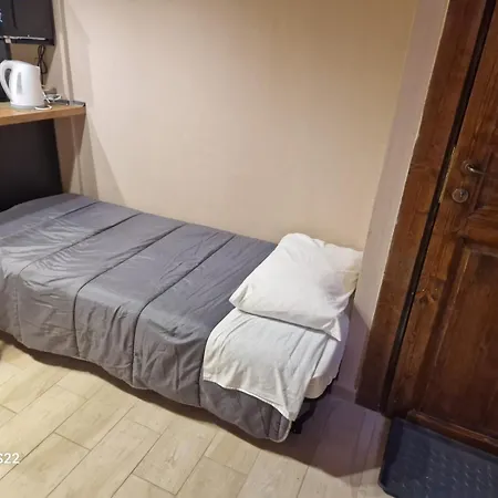 Sikelia House 체팔루