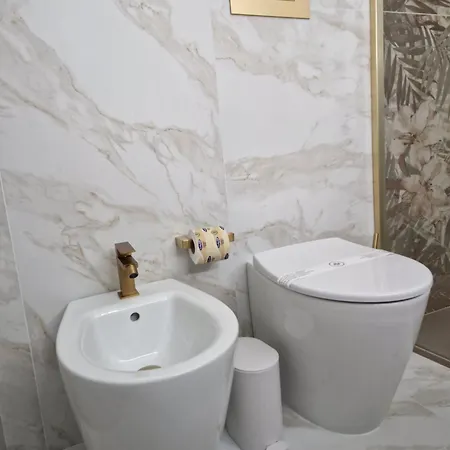Sikelia House 아파트 체팔루