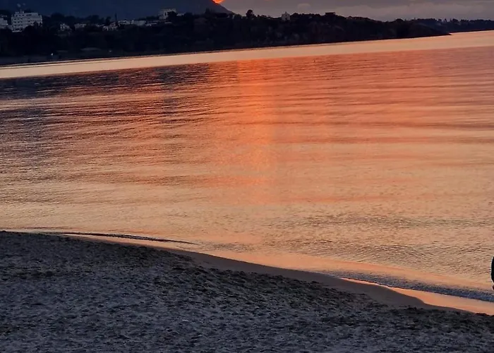 Sikelia House * チェファル