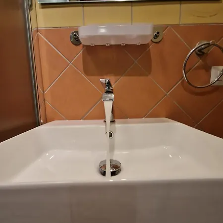 Sikelia House Apartmán *